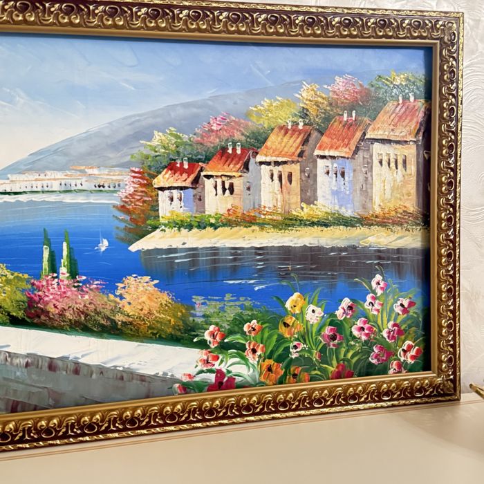 Картины продаются