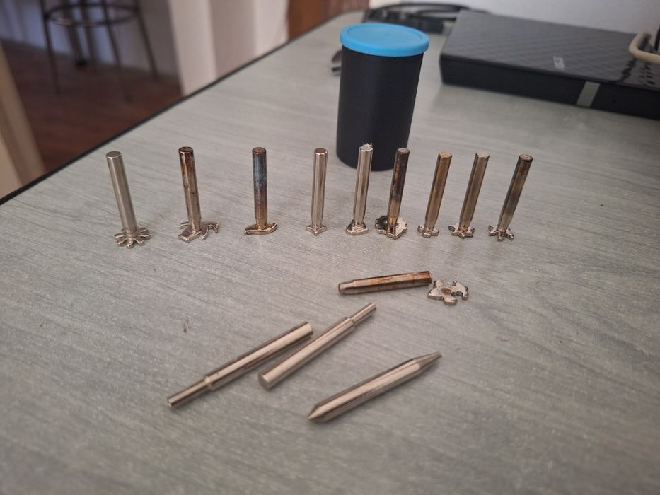 Set 13 piese metalice de pansoane pt. piele