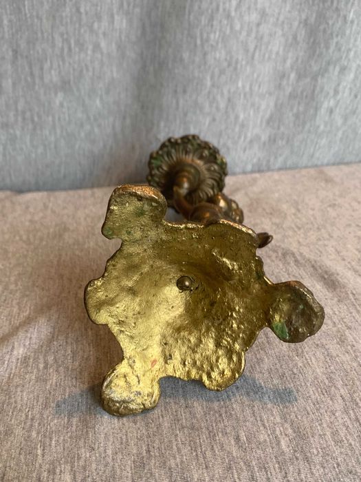 Сувенирен  месингов свещник държач за свещ с ангел