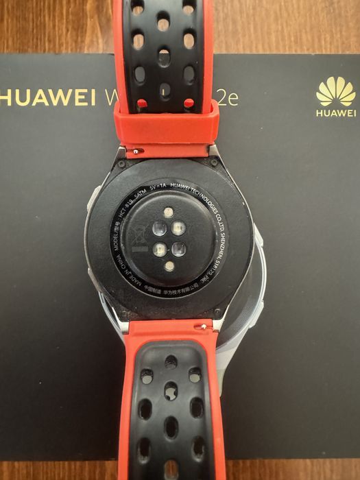 HAUWEI GT watch 2e