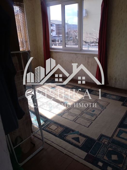 Продава се Етаж от къща в с. Яхиново, Област Кюстендил - 140 кв.м за 614 €/кв.м - Снимка #1