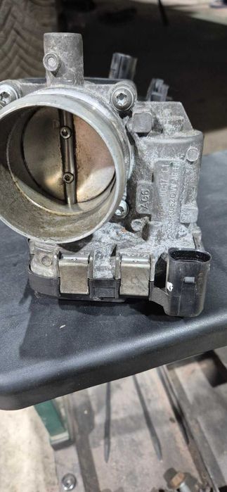 Дроселова клапа Golf 5 1,4TSI