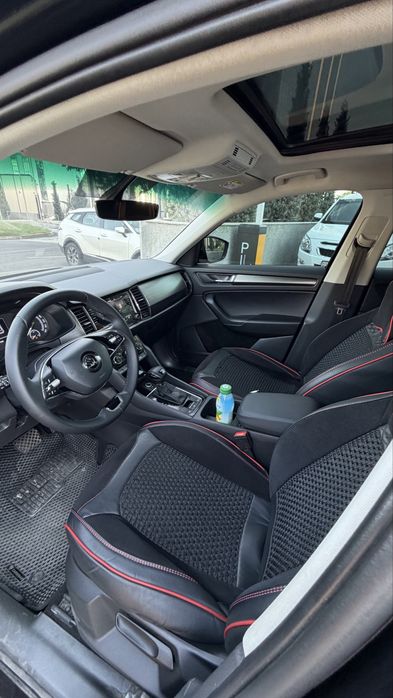 Skoda Kodiaq 2021 qora