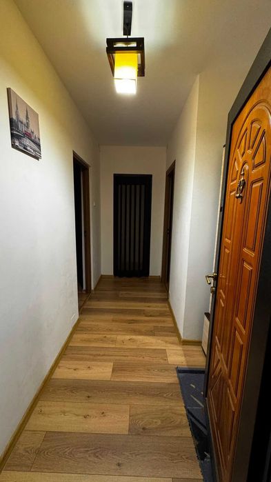 Apartament 2 camere  ,acces direct  metrou 1 Mai , Calea Grivitei ,direct proprietar