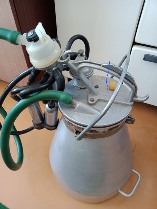 Продам доильный аппарат