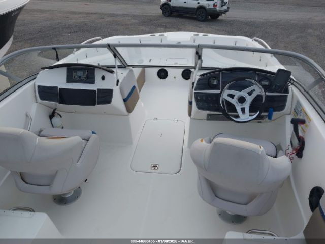 Катер hurricane 2019 год