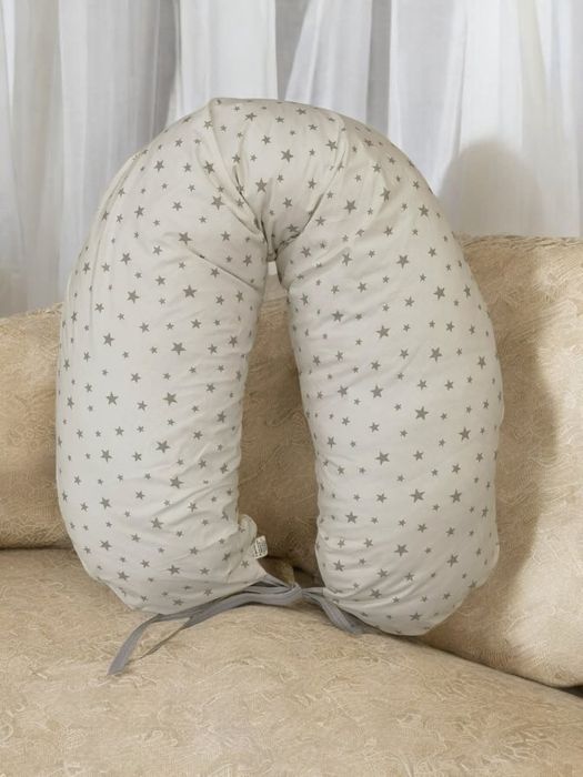 Възглавницата за кърмене тип подкова