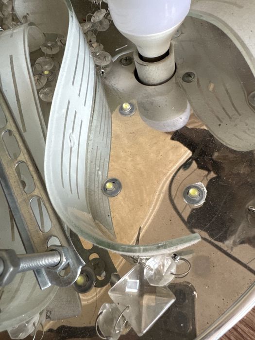 Люстра «музыкальная»