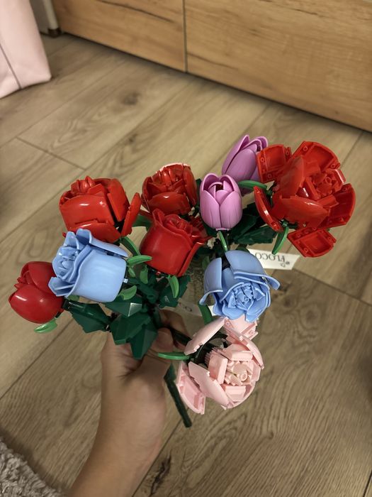 Продам лего цветы