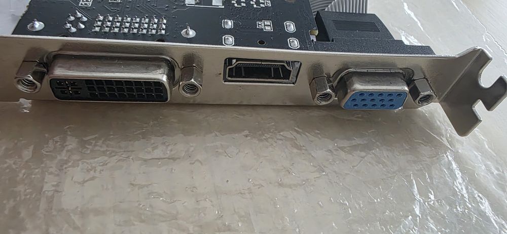 Placa video nvidia gt210 - 1gd3