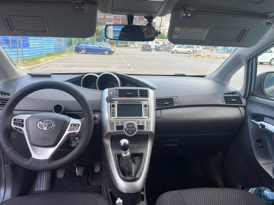 Toyota Verso 2.0D-4D 126