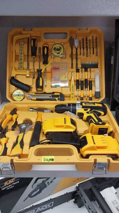 Шуруповерт щеточный набор 48v