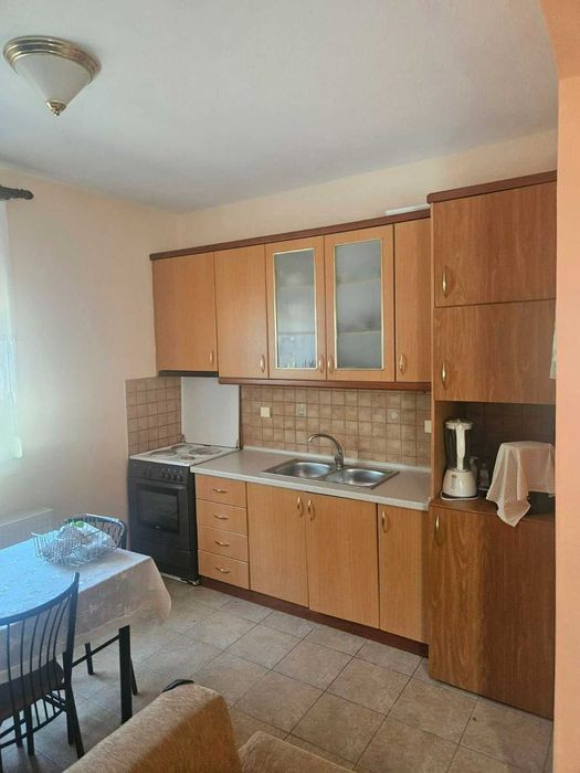 Двуетажна къща Паралия Кариани, Гърция