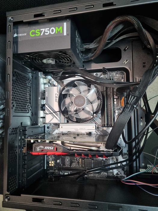 Продавам Геймърски Компютър