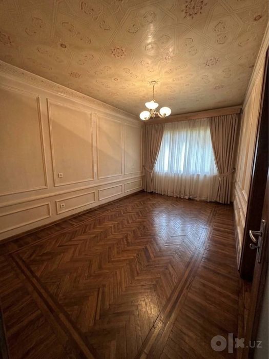 Ц-26 гулобод 3/2/4 Средний ремонт Общ: 70кв.м Ор: Версаль туй Хона