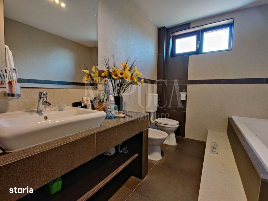 Casa 7 camere de vanzare in Someseni, Cluj Napoca