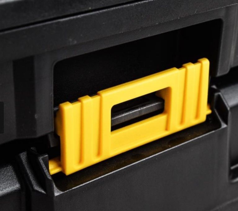 Куфар Dewalt за Импакт или Винтоверт