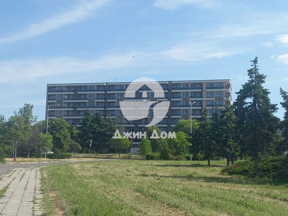 Двустаен апартамент с ГЛЕДКА ПЛАНИНА в кв. Мадика, гр. Бургас