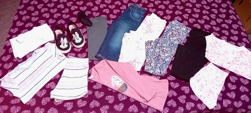 Дрехи за момиче, размер 122 см.