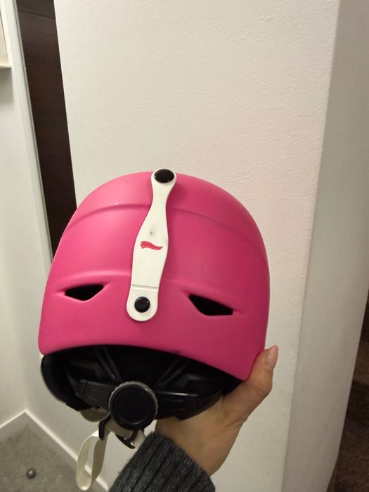 Дестка ски каска crivit