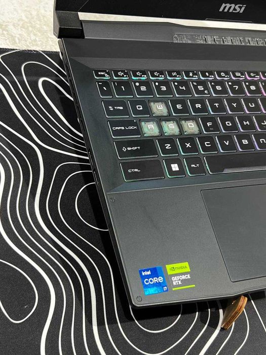 MSI Katana 15 i7-14650HX DDR5 16GB SSD 512GB RTX5050 15'6FHD Ips 144Hz