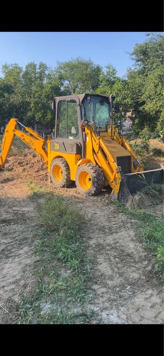 Mini Buldo Excavator de inchiriat TULCEA