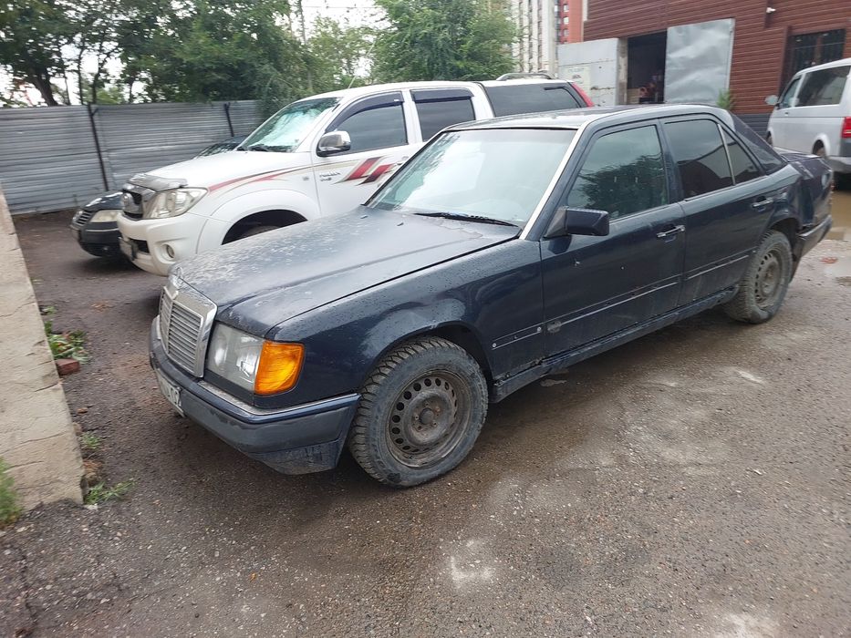 Продам Мерседес е260