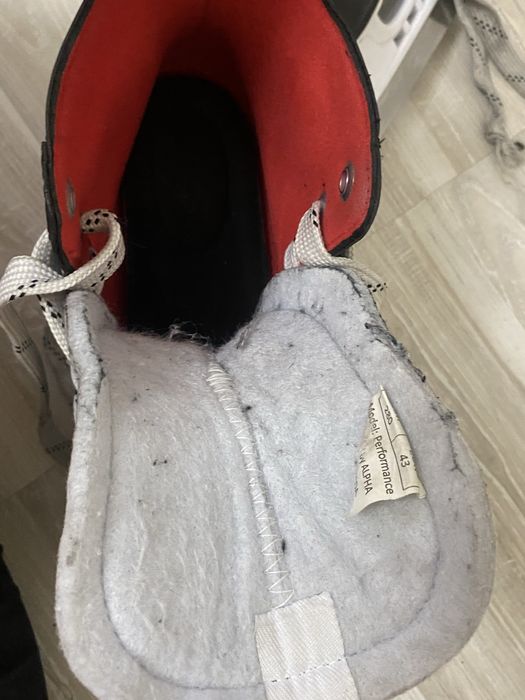 хоккейные коньки ALPHA