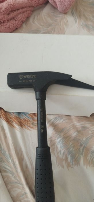 Țancuri firma wurth 80 de bucăți și 6 ciocane tot firma wurth