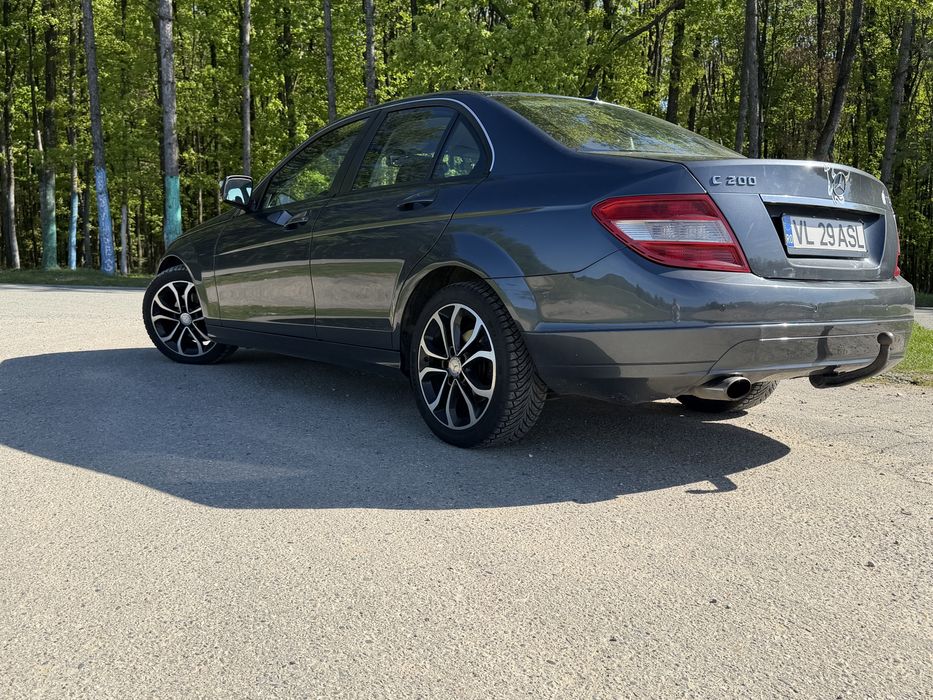 Vand Mercedes c 200