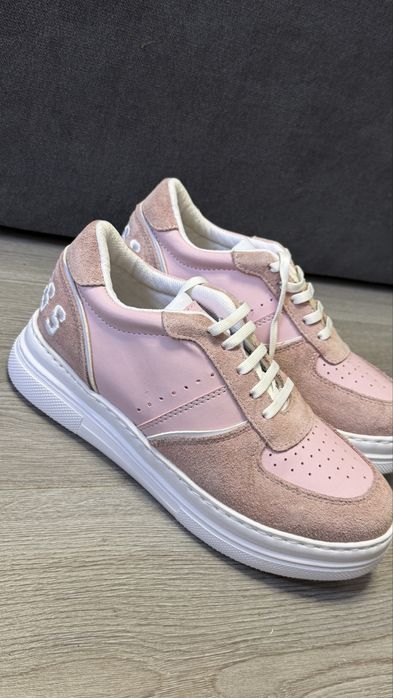 Adidasi Guess dama