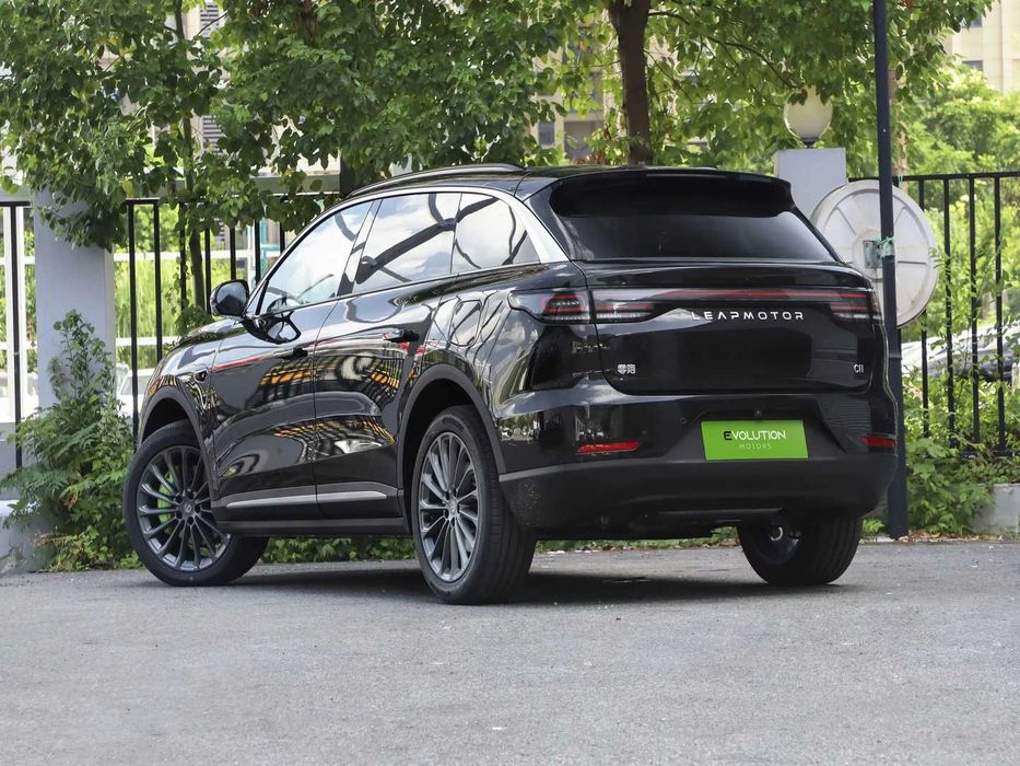 Leapmotor C11 REEV 300 LiDAR | Avtosalondan choyxona - sovg'aga!