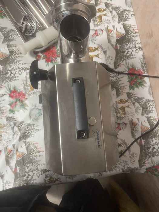MAXIMA Meat Mincer 22 ,masina de tocat carne