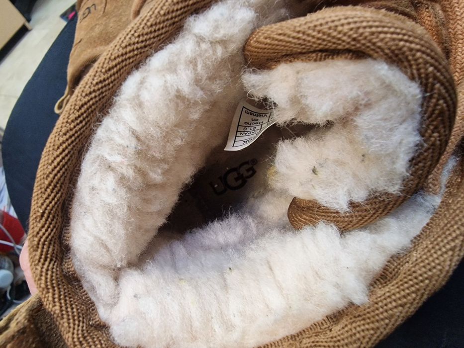 UGG детски боти номер  32.5