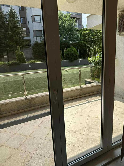 Дава се под наем Тристаен апартамент в София, Симеоново - 95 кв.м за 714 € - Снимка #2