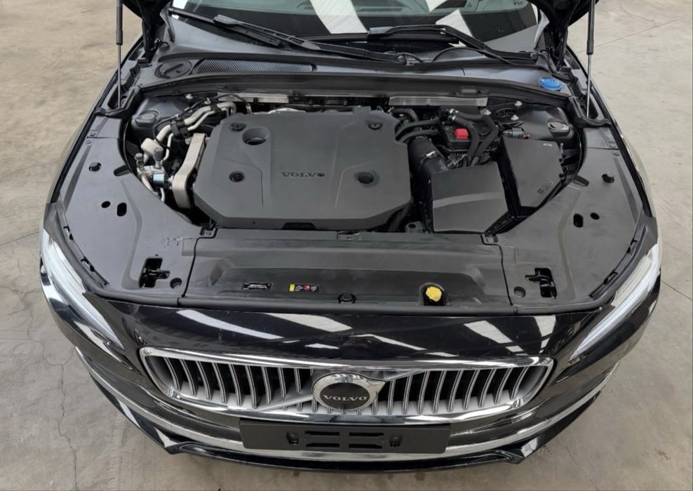 Volvo S90 B5 2022 год