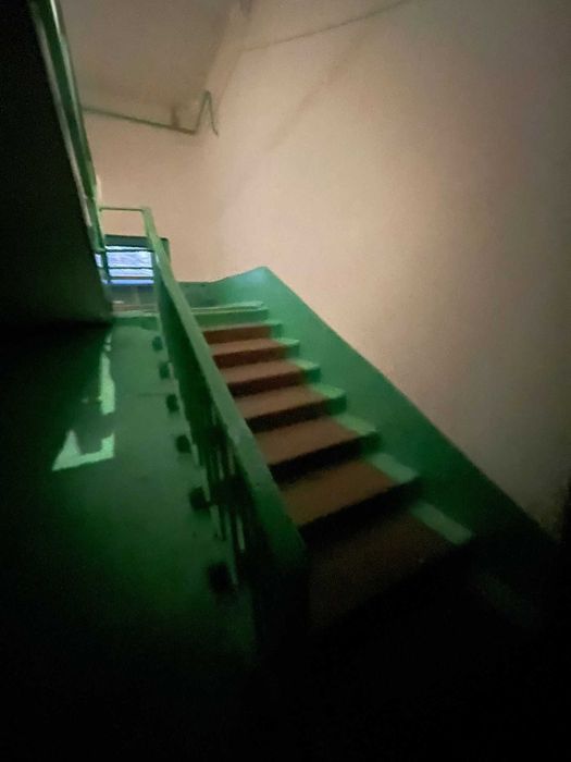 2-ка на 3м этаже 9 мкрн квартиры