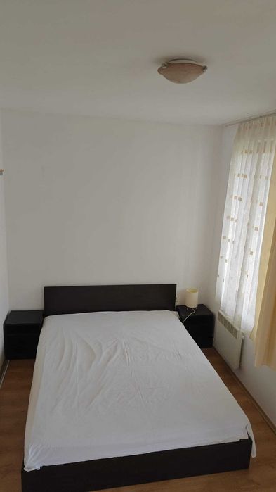 Двуетажна вила в комплекс „Калина“, Долна Баня / реф № 1000-406