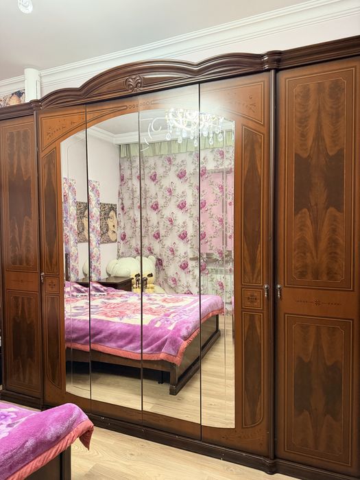 Продам Спальню полностью