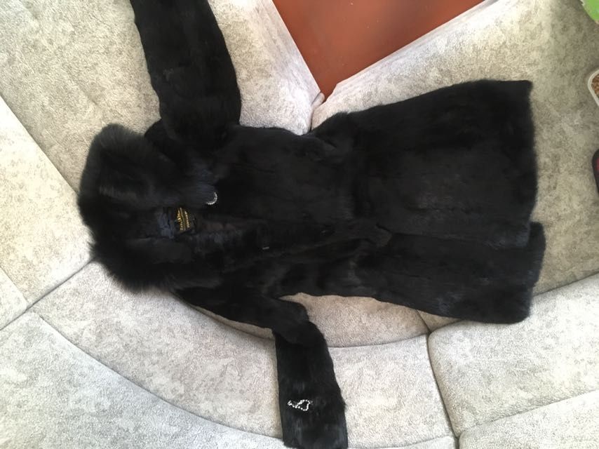 Продам шубу кролик