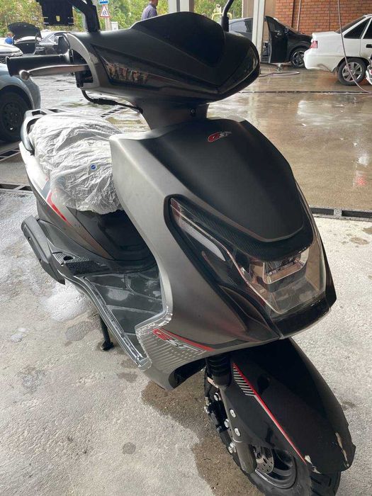 Skuter / Moped Angelx4