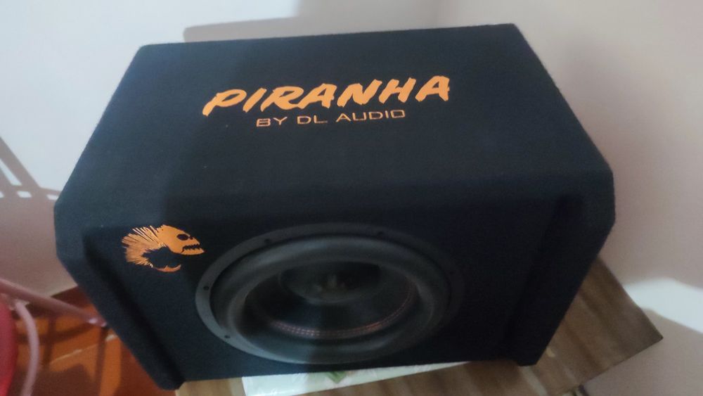 Сабвуфер продается