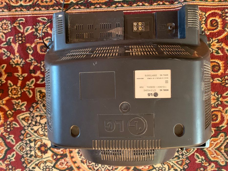 Продам телевизор LG