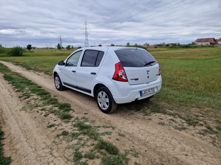 DACIA Sandero 2010 — imagine 3