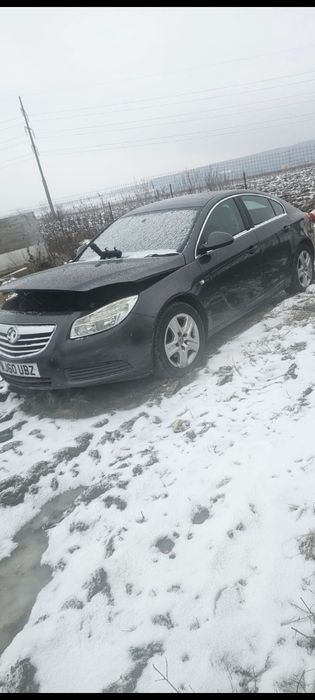 Dezmembrez Opel insigna an 2010 moto 2.0d euro 5