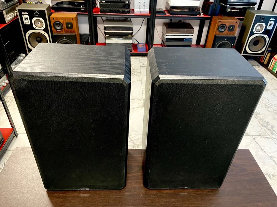 Тонколони Boston Acoustics