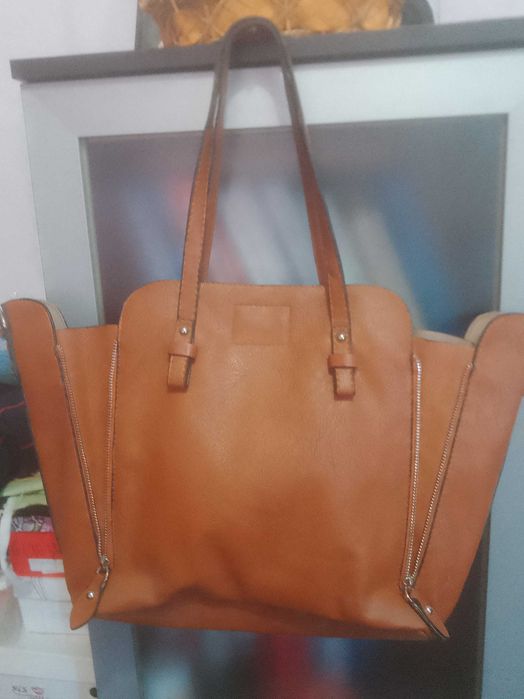 Кожени дамски чанти