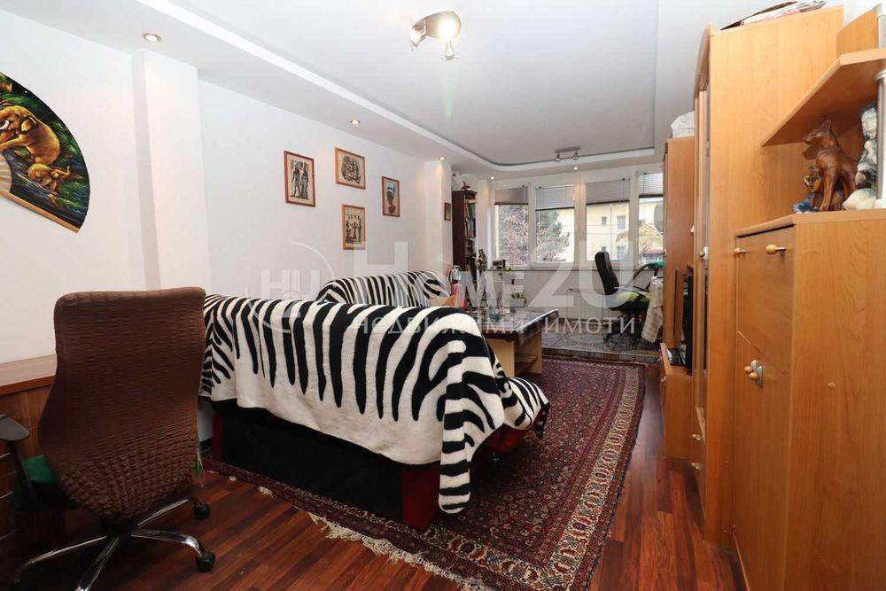 Продава се Двустаен апартамент в София, Овча купел - 76 кв.м за 2395 €/кв.м - Снимка #2