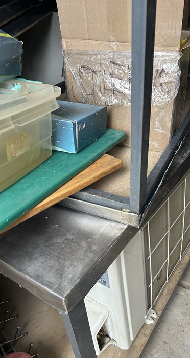 Стол в хорошем состояний