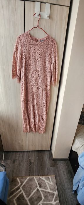 Дантелена Рокля /цвят пудра/